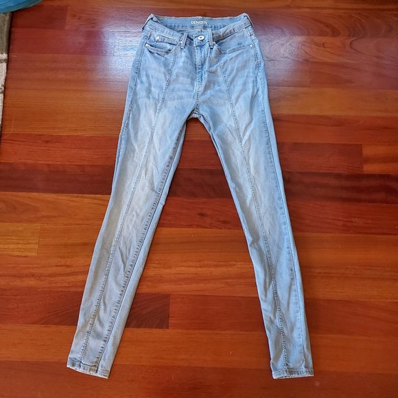 Denizen from Levi's Light Wash High-Rise Jegging Jeans Size 5/27 - Picture 3 of 15